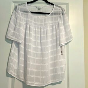 NWT Counterparts White Sheer Short Sleeved Blouse